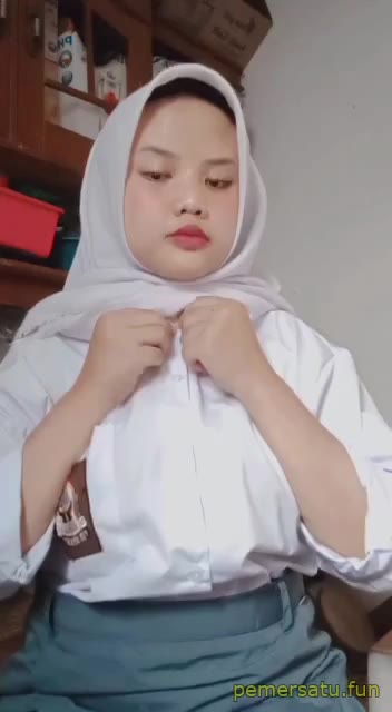 P43 Resvita Dewi Abg 18yo Pemersatu Fun