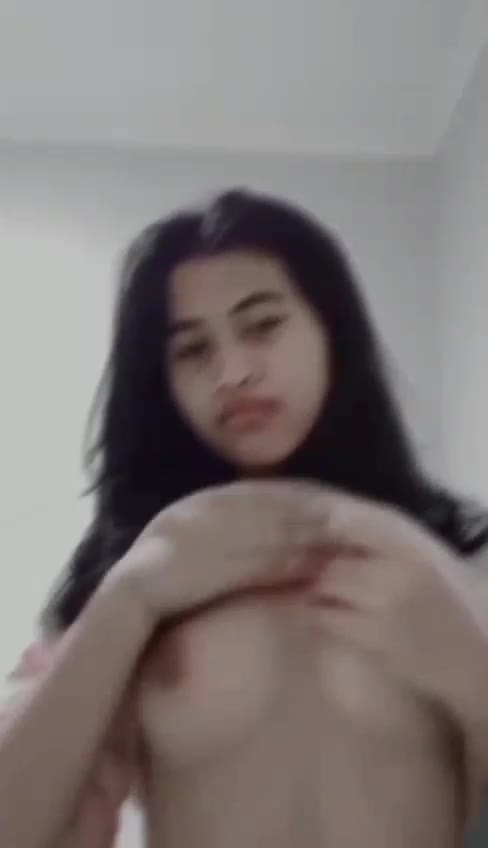 P1 Viral Abg Desti 18yo Gemar Colok Memek Dan Mandi Direkam Part