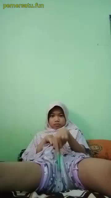 P12 Abg 18yo Jilbab Kurus Campuran Colmek