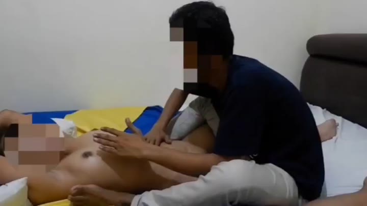 Rekaman Pijat Toket Panggilan Reaksi Tukang Pijat Cewek Bugil