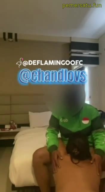 P1 Ojol Beruntung Entot Pantat Gede