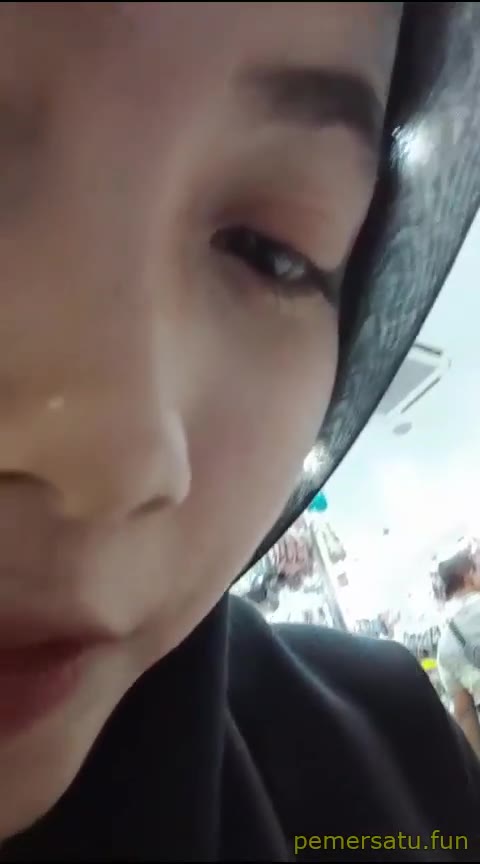 P1 Hima ABG Hijab Sange 18yo Mulus Memek Berjembut
