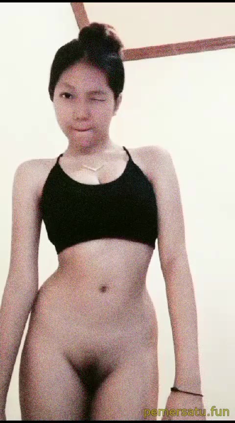 P24 Kirana Abg 18yo Sange Colok Memek