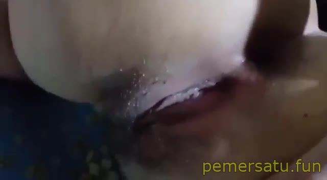 Merintih Abg Lugu Dientot Dari Belakang