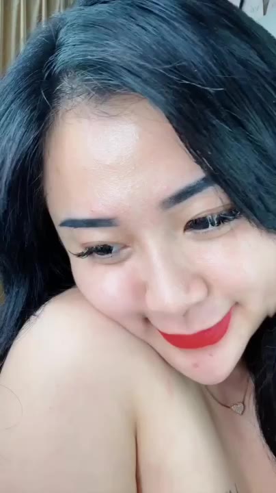 Thumbnail untuk Puting Susu Meychen Ex Host Bigo Toket Gede