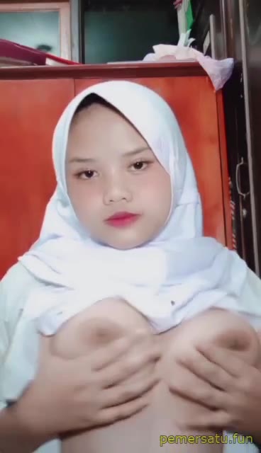 P10 Abg Hijab Pernah Viral 18yo Toket Padat Sange