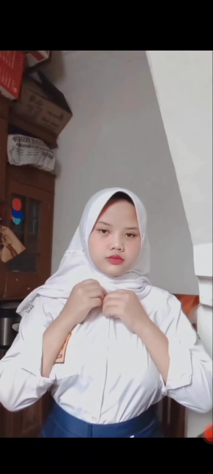Thumbnail untuk Bokep Remaja Smp Montok Toge Lagi Sange Simontok