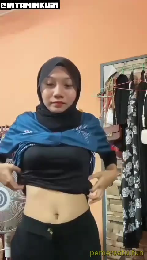 P44 Awek Caltex Jilbab 18yo Sange