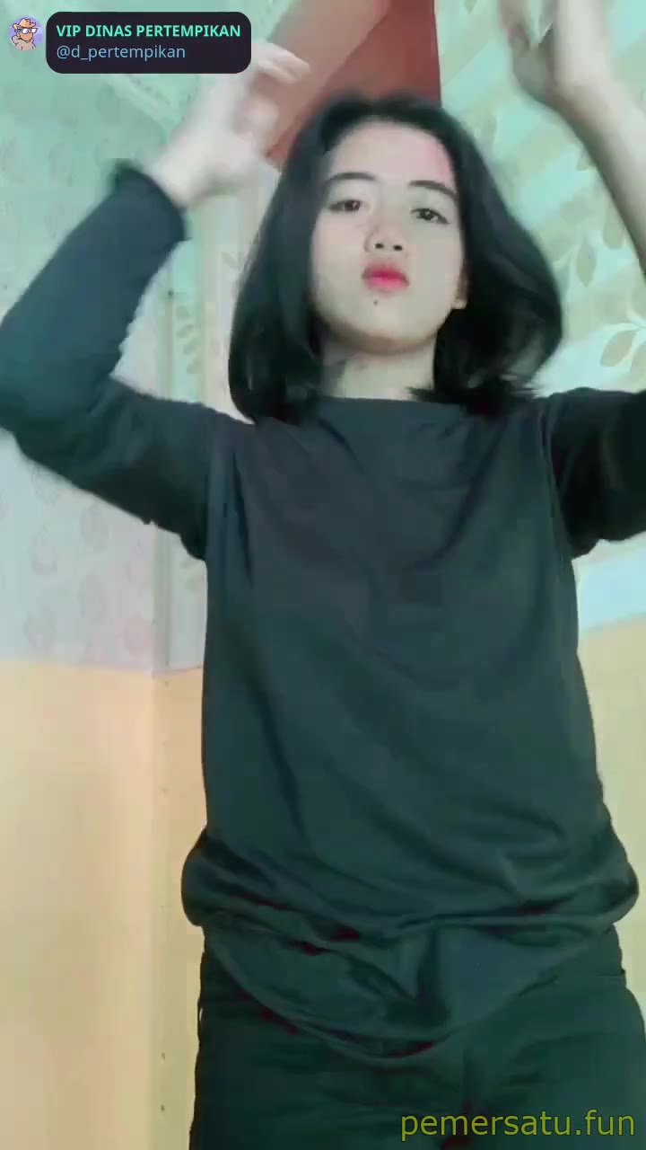 P3 Rena Abg Mulus Putih Colmek Bisa Kencing
