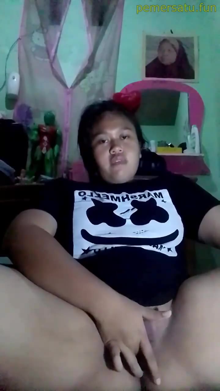 P2 Andriyani Abg 18yo Memek Merah
