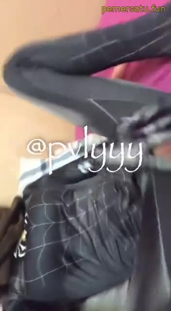 P2 Pvlyyy Jilbab Spiderman Colmek