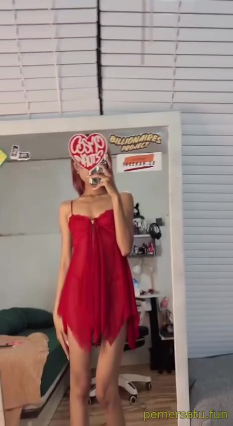 P1 Abg Kacamata Mulus Lugu Dress Merah
