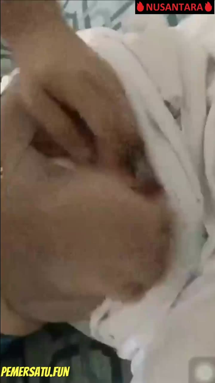 P1 Jilbab Airish Yang Suka Selingkuh Sama Boss Di Hotel Part