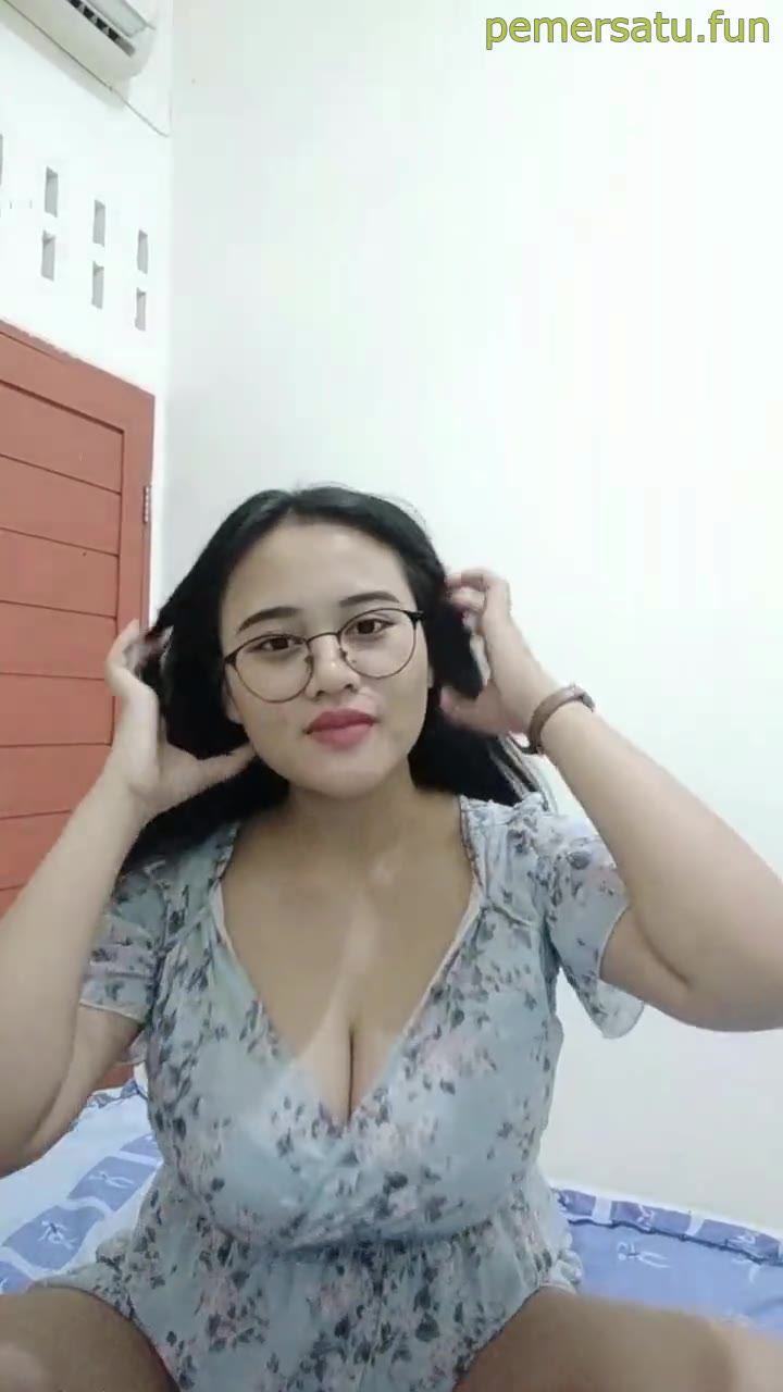 P1 Acha Sange Kacamata Skin Bunga