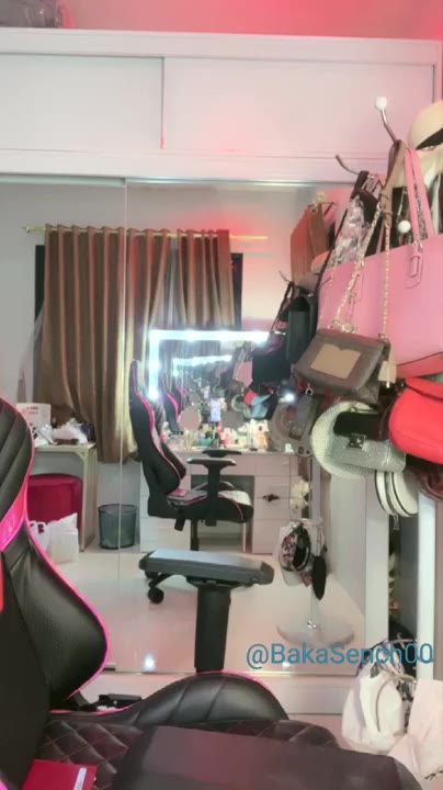 Bening Live Cantik