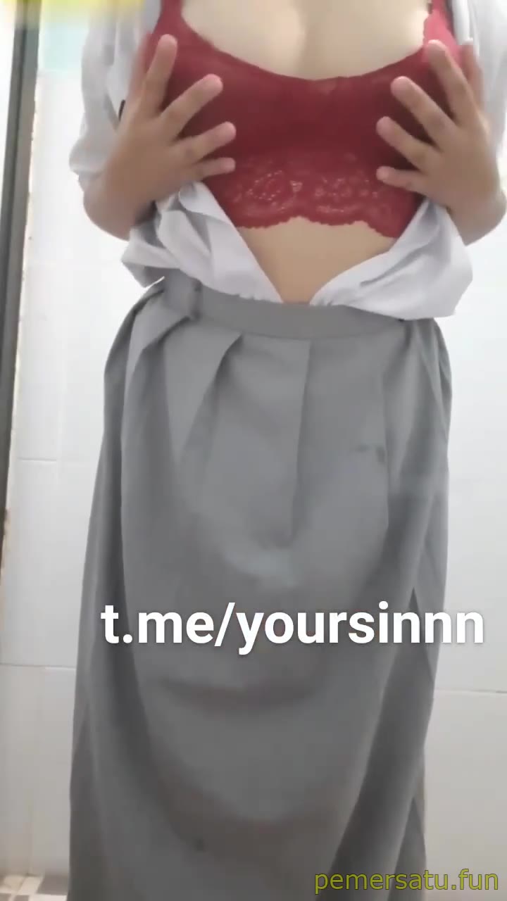 P1 Yoursinn Abg 18yo Suka Cosplay Sange