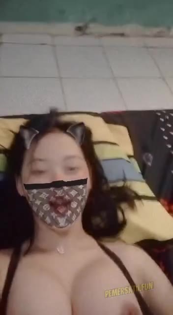 P1 Pap Susu Oleh Pacar Cantik
