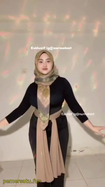 P11 Nurmahmt Jilbab Ekslusif Cakep