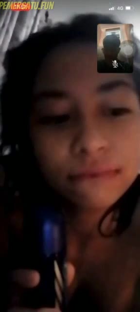 Sempit Cuma Berani Hisap Terong Colok Memek Pakai Sikat Gigi Biar