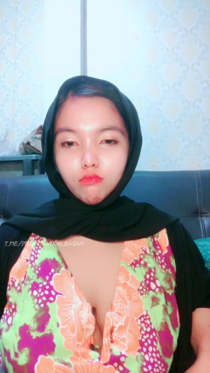 Thumbnail untuk Live Bunda Hijab Alfina Remes Bikin Sagne Doostream