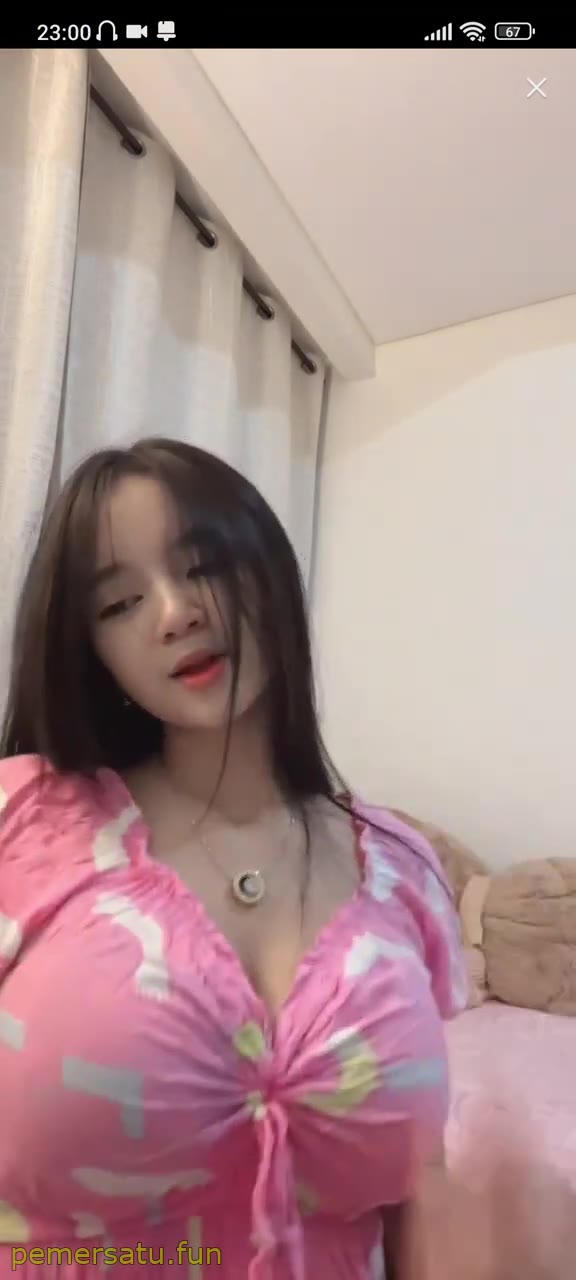 P1 Kienzy Abg 18yo Live Hot Bigo
