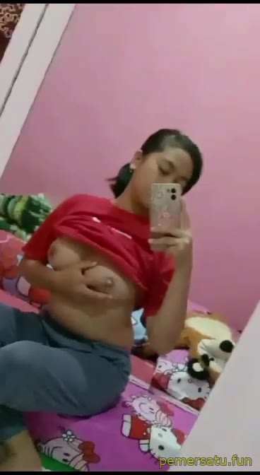 P6 Icha ABG 18yo Mainkan Toket Ranum Pemersatu Fun