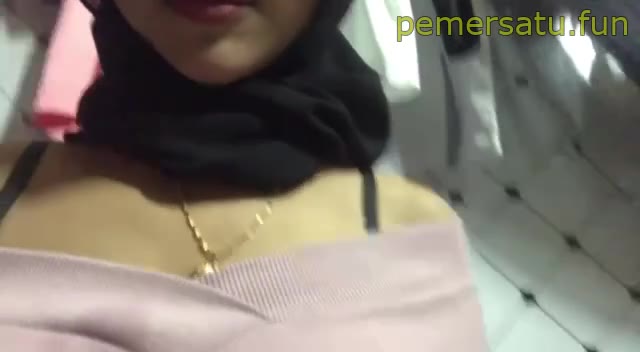 P4 Pvlyyy Jilbab Abg 18yo