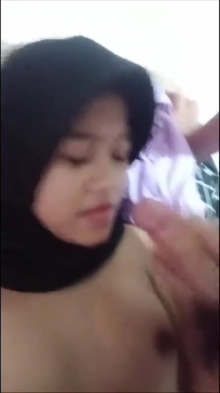 DoodStream Jilbab Imut Crot Dimulut -