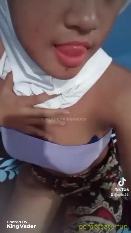 P12 Zia Abg 18yo Sange Viral