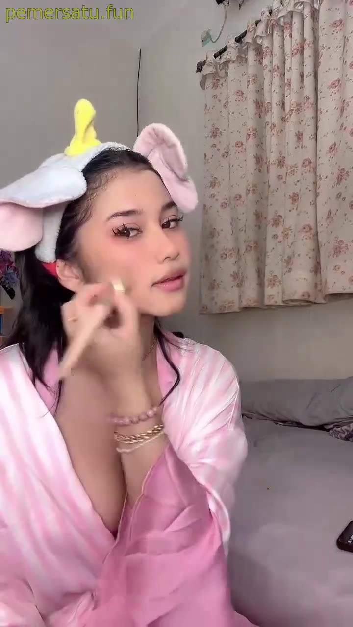  terbaru viral cantik tobrut dandan tanpa bh