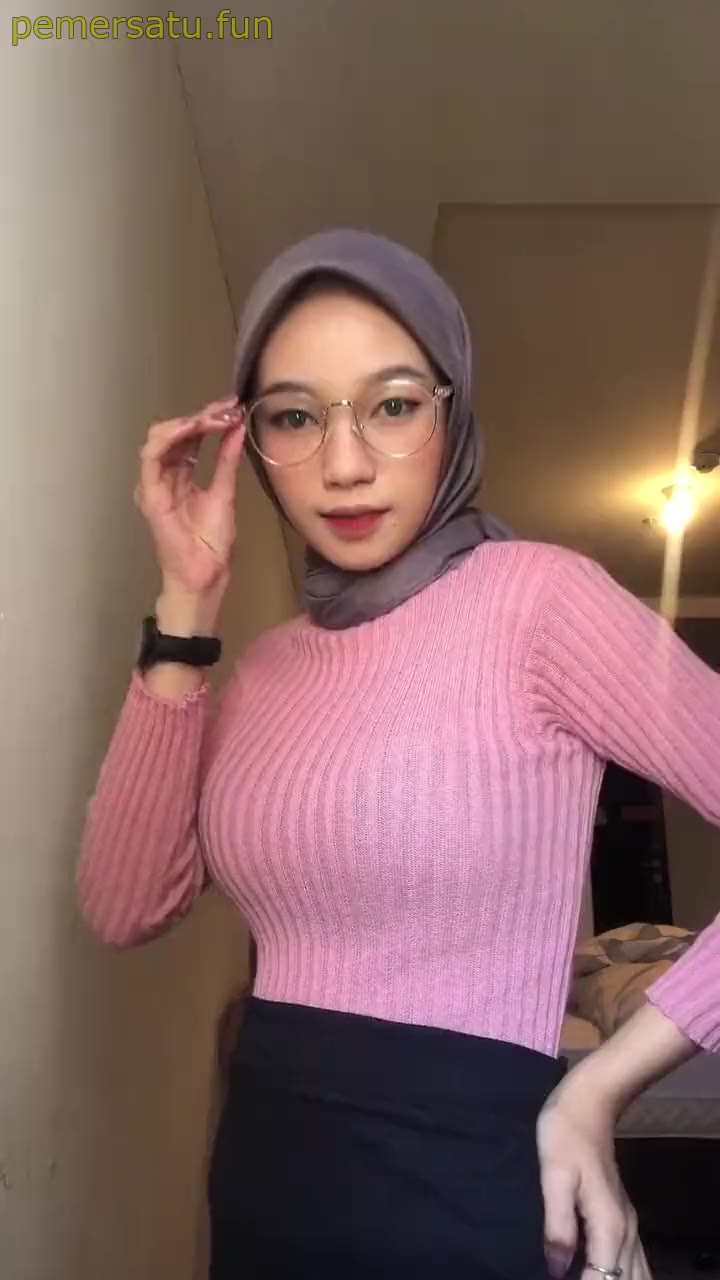 P7 Trakteer Fadhilarzk Hijab Sange Viral