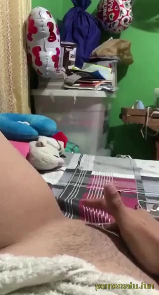 P18 Paula 19yo Putih Mulus Tetek Padu Memek Sempit
