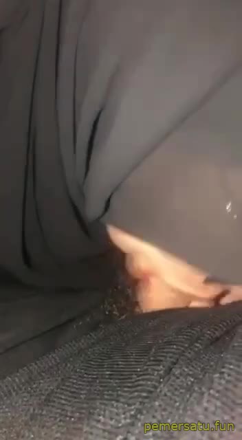 P14 Pvlyyy Jilbab Dientot Pakai Seragam