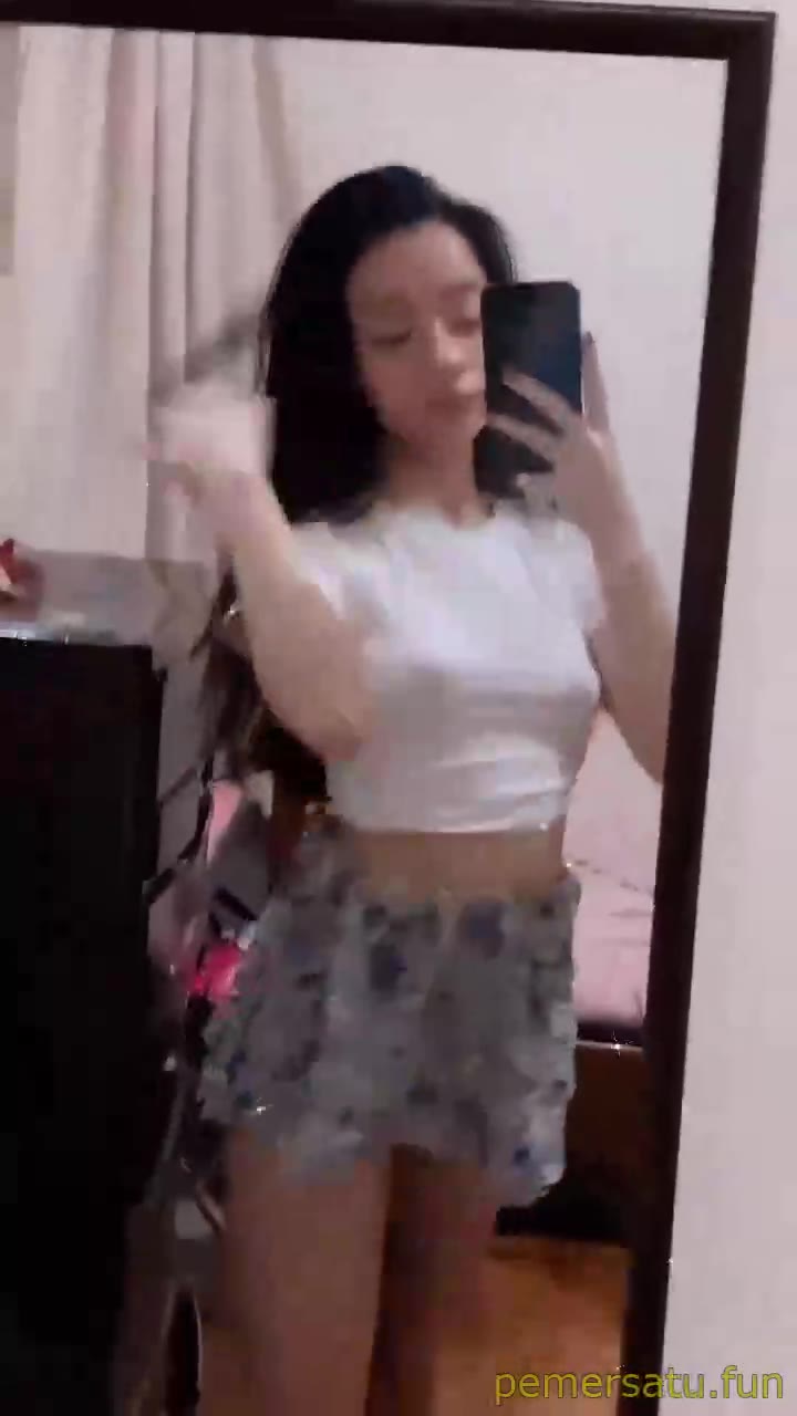 P13 Frisly ABG 18yo Ngentot Binal