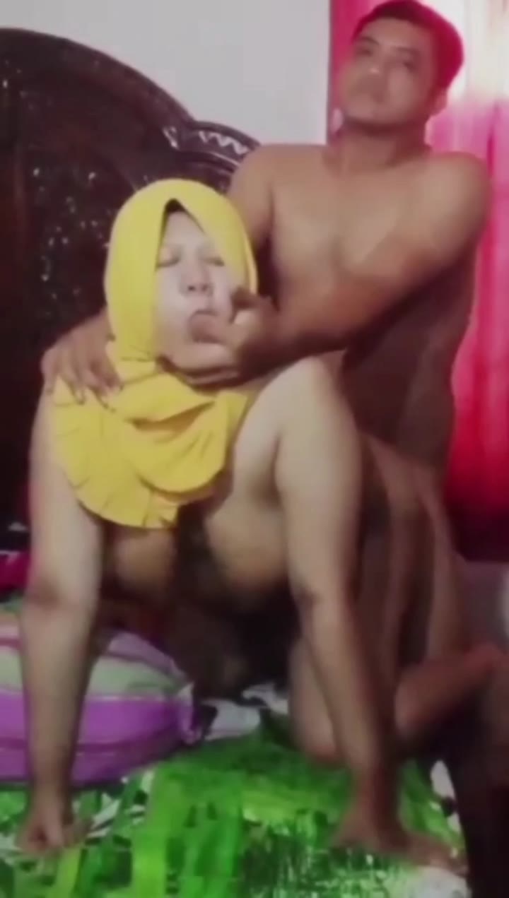 Thumbnail untuk Nikmatnya Goyangan Tante Selvia Binor viral Rusia ngentot