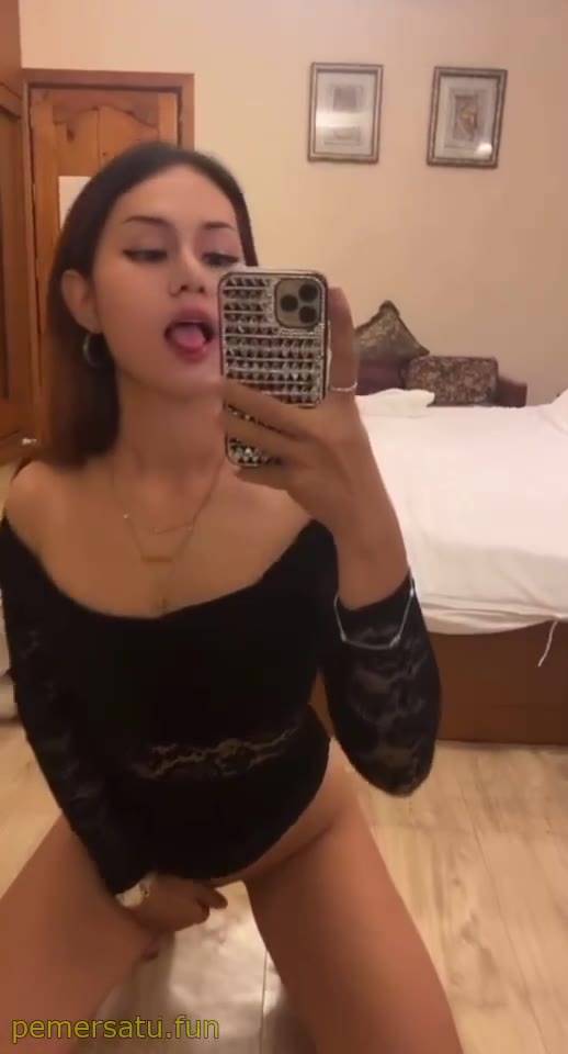 P138 Adrianne S Abg 18yo Pemersatu Fun