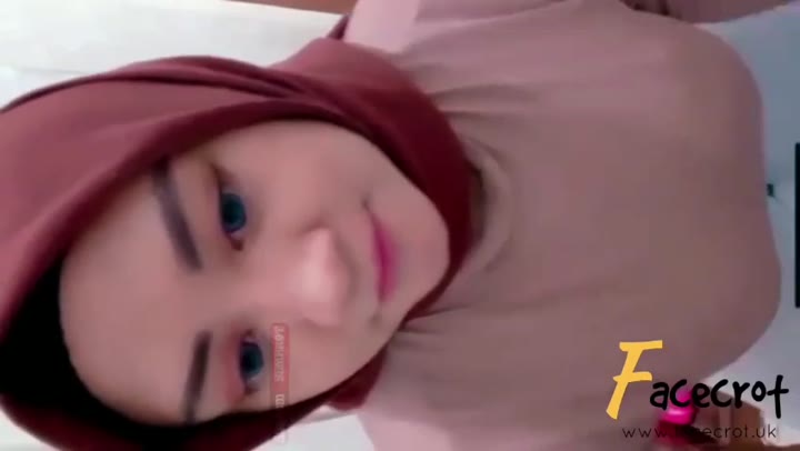 AVTub Gb/Hijabers Cantik Nakal Face Crot -