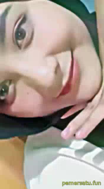 P1 Ochie Deyana Gadis Kacamata PEMERSATU FUN