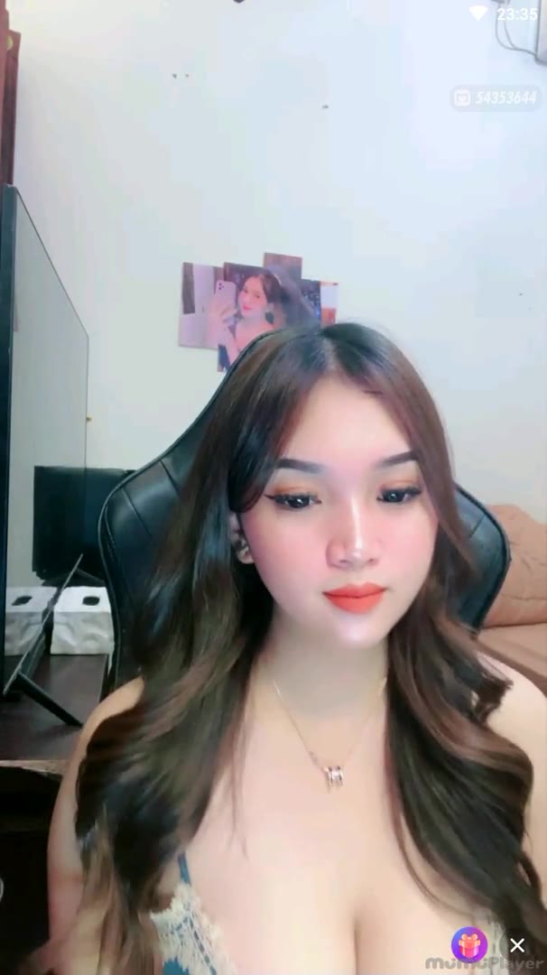 Cakep Naya Makin