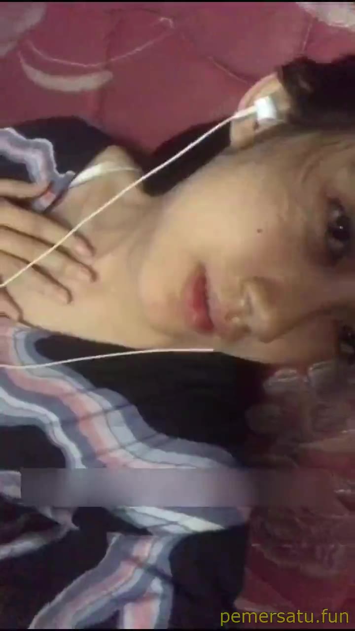 P6 Syakirah Di Mobil Abg 18yo