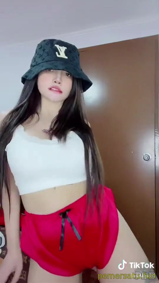 P1 Erlie Montero Abg 18yo Skandal Viral