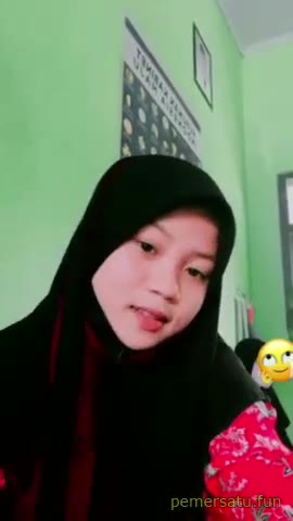 P39 Zahra ABG 18yo Jilbab Imut Mulus Memek Item Pemersatu Fun