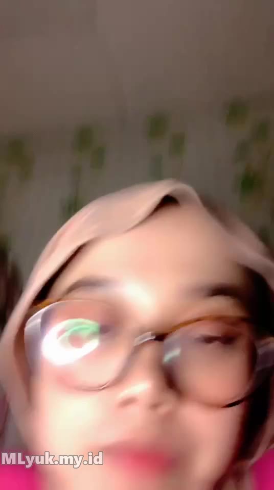 Thumbnail untuk Hijab Pink Buka Semua Keliatan Toket Bochiel Full