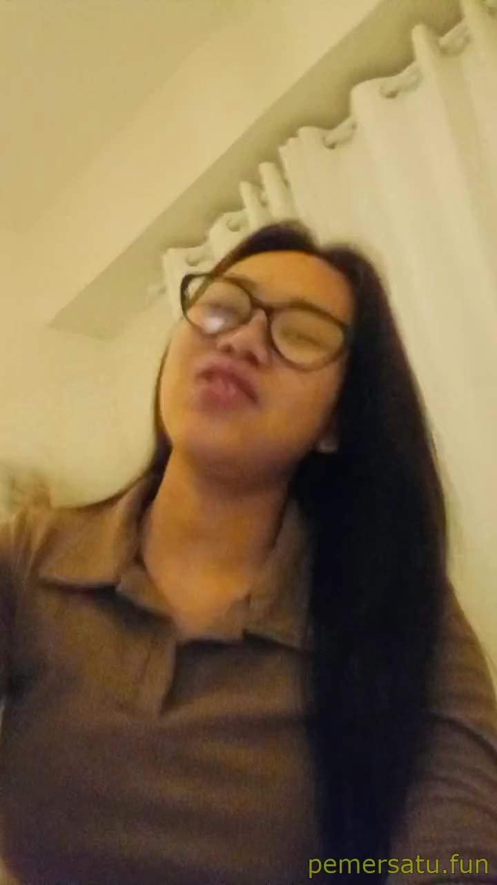 P2 Zeyya 18yo Viral