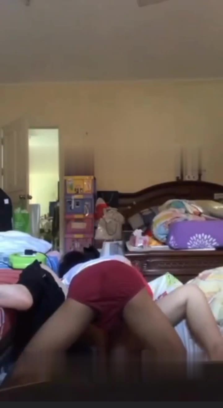 Thumbnail untuk Sange Tapi Pacar Lagi Tidur Gas Main Sama 1