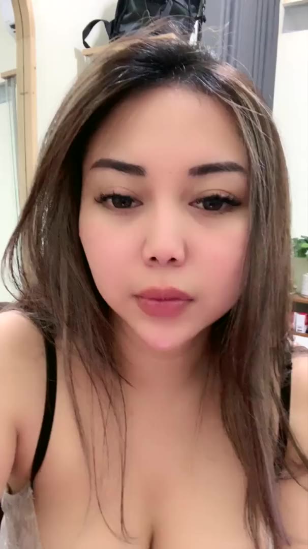Olin Liveshow Tante
