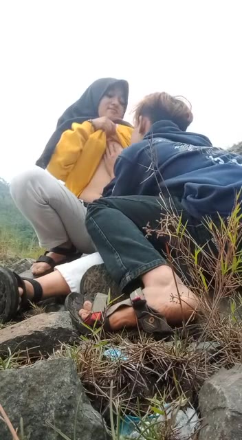 Thumbnail untuk Nenenin Pacar Lagi viral Montok Lulustream Doodflix Website
