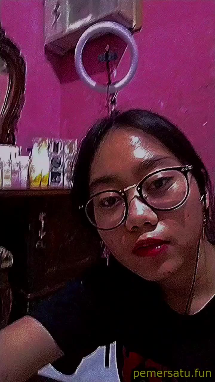P11 Abg Lugu Berkacamata Bernama Cindy Yang Viral Di Tiktok