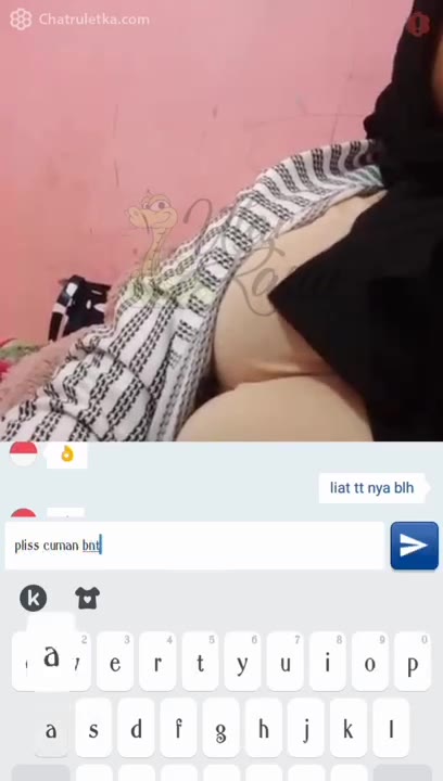 Thumbnail untuk Ome Tv Gadis Hijab Sange Remas Nenen Bokep