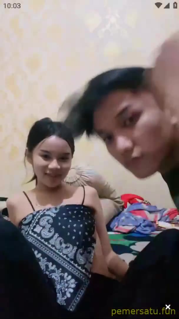 Pacar Abg 18yo Live Nyusuin